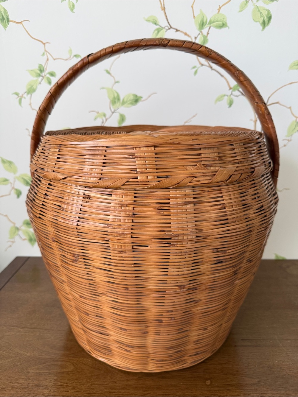 Vintage Hand-Woven Wicker Basket Lid and Sturdy Handle